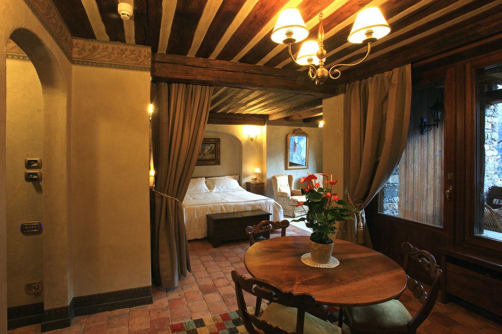Relais Mont Blanc Hotel & Spa Ла Сале Екстериор снимка