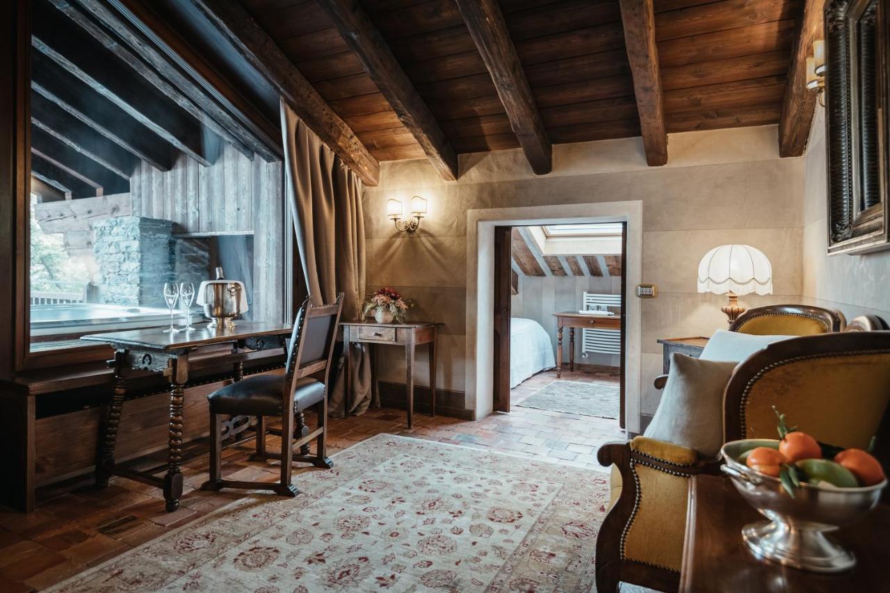 Relais Mont Blanc Hotel & Spa Ла Сале Екстериор снимка
